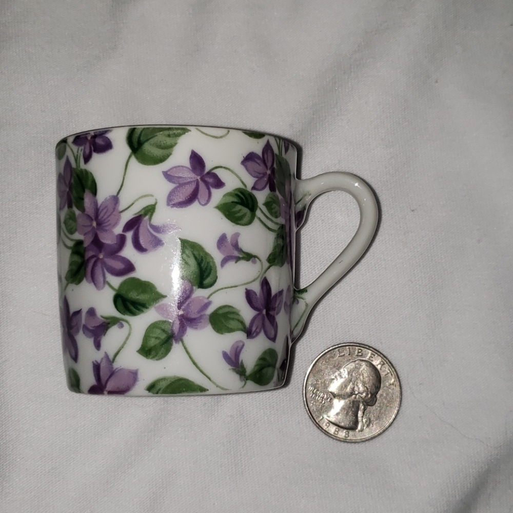 Pretty teacup